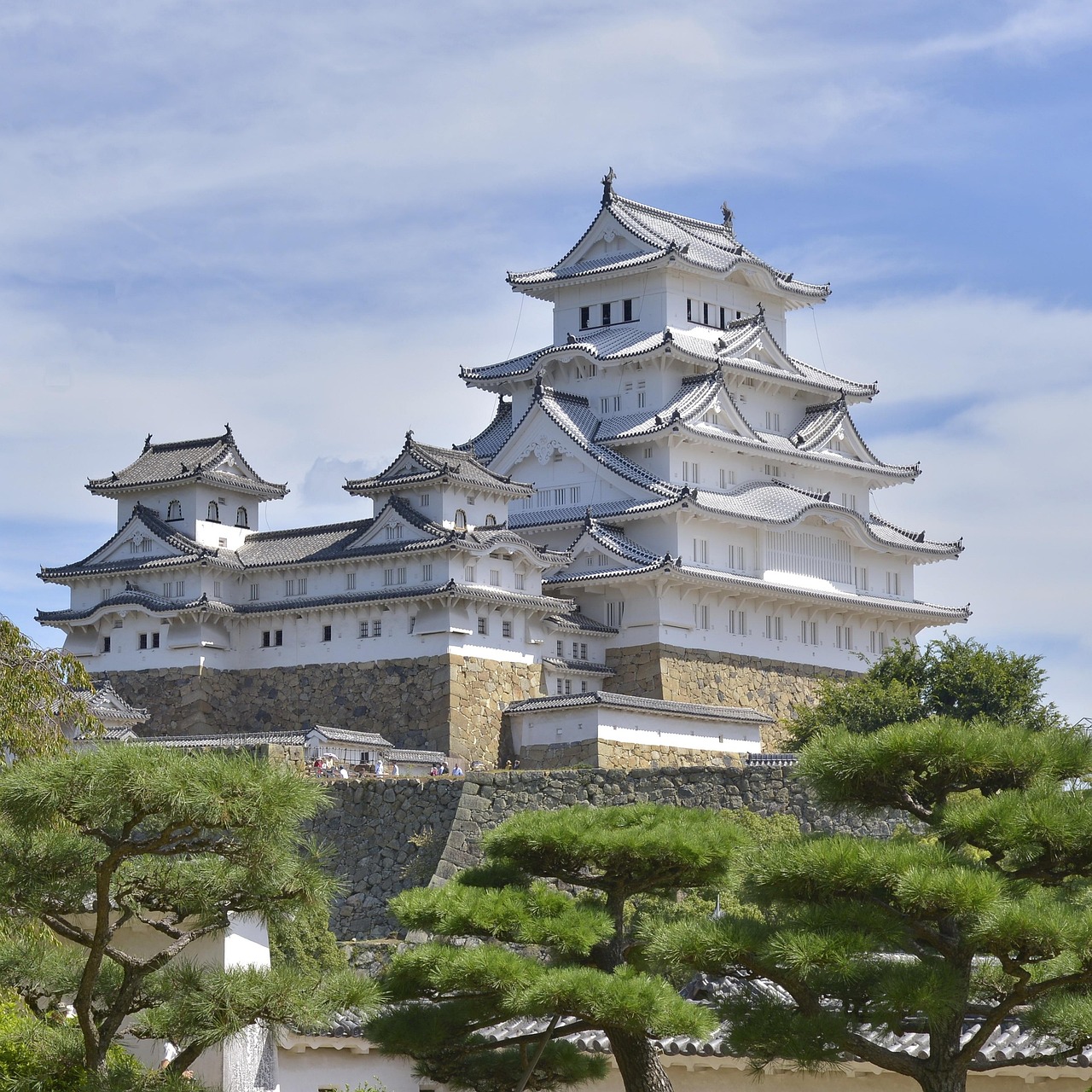 Les plus beaux châteaux du Japon : Himeji, le château du Héron blanc