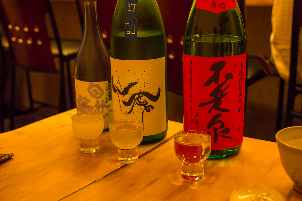Le saké est une boisson alcoolisée japonaise